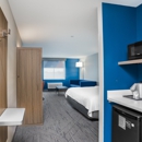 Holiday Inn Express & Suites Cedar Rapids NE - Marion by IHG - Hotels