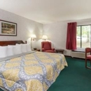 Days Inn by Wyndham Battlefield Rd/Hwy 65 - Hotels