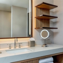 DoubleTree by Hilton Burlington Vermont - Hotels