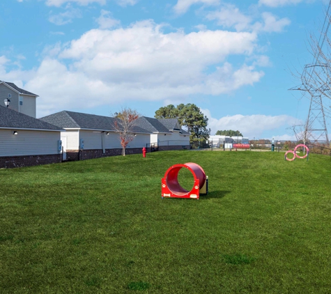 Alcove Garner - Garner, NC. Largest Dog Park in Garner, NC is at Alcove Garner Apartments