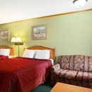 Days Inn by Wyndham Wichita West Near Airport - Motels