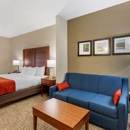 Comfort Inn & Suites - Motels