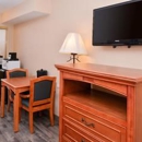 Red Lion Inn & Suites Cathedral City - Hotels