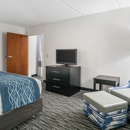 Comfort Inn University - Motels