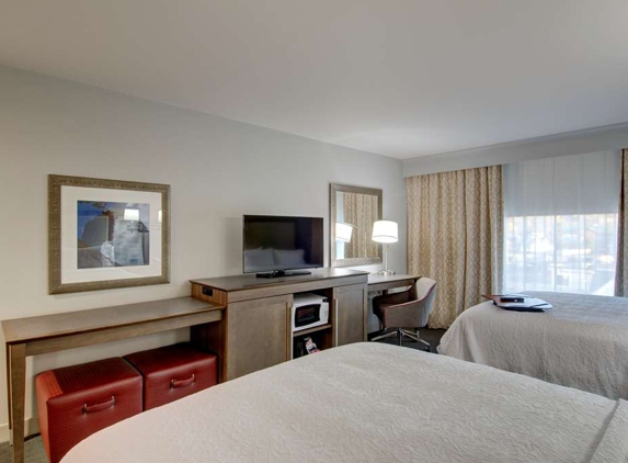 Hampton Inn & Suites Springfield/Downtown - Springfield, MA