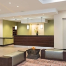 DoubleTree by Hilton Hotel Grand Rapids Airport - Hotels