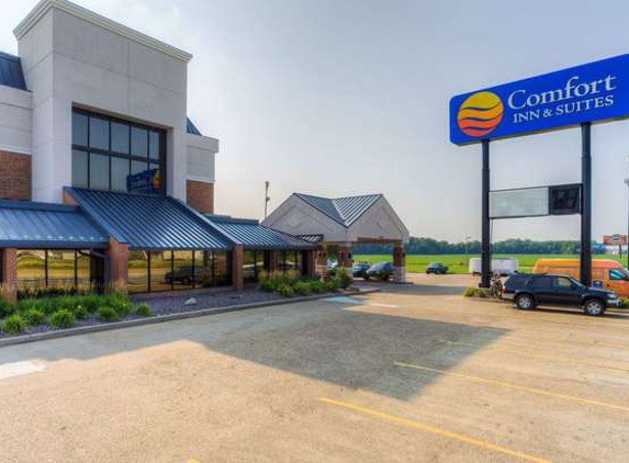 Comfort Inn & Suites Evansville Airport - Evansville, IN