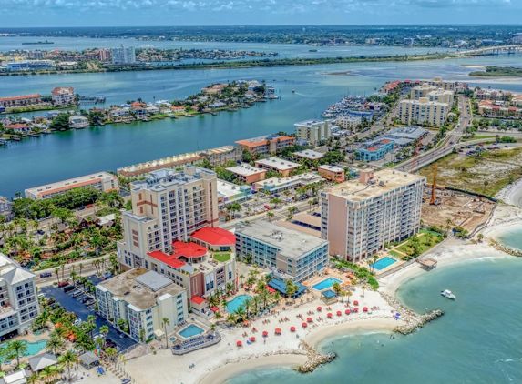 Winter the Dolphin's Beach Club, Ascend Hotel Collection - Clearwater Beach, FL