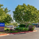 Comfort Inn & Suites Fayetteville-University Area - Motels