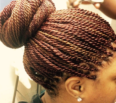 Fast African Hair Braiding - Fairview Heights, IL