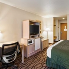 Quality Inn & Suites Vancouver North