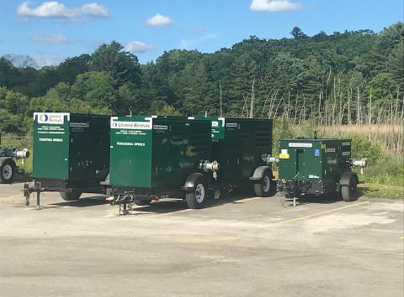 United Rentals - Fluid Solutions: Pumps, Tanks, Filtration - Oxford, MA