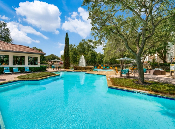 Estates at Las Colinas - Irving, TX