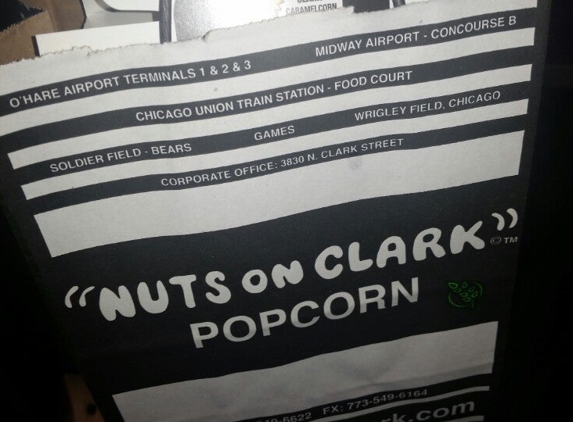 Nuts On Clark Popcorn - Chicago, IL