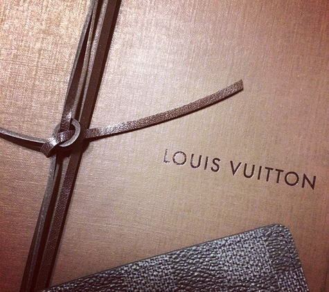 Louis Vuitton Santa Clara Valley Fair - Santa Clara, CA