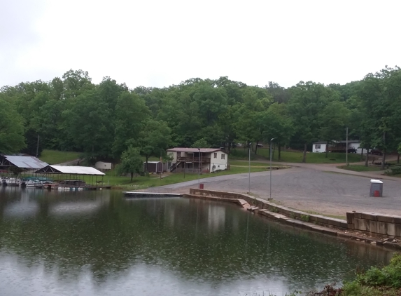 Goose Creek Lake Trustees Inc - French Village, MO