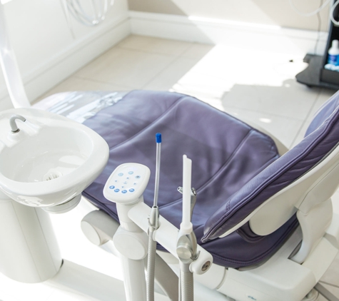 Mingara Dental & Implant Centre - Tumbi Umbi, NSW