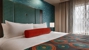 Best Western Premier Ashton Suites-Willowbrook - Hotels