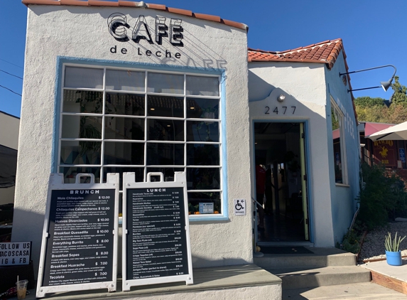 Cafe De Leche - Altadena, CA