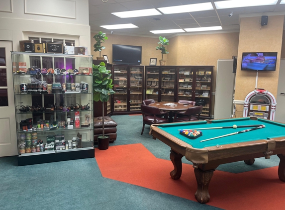 Lexington Cigars & Lounge - Lexington, VA