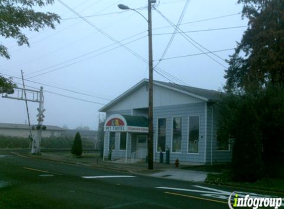 Albany Pet Hotel - Albany, OR