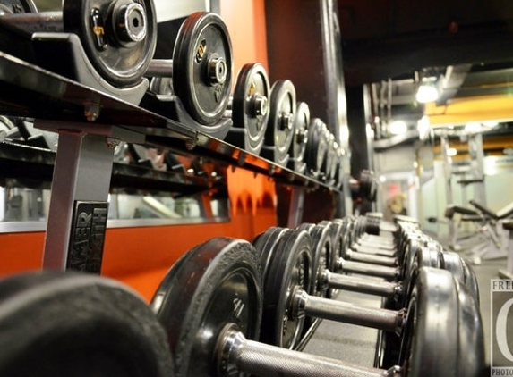 Optimal Sport Health Club - Curtis Center Gym - Philadelphia, PA