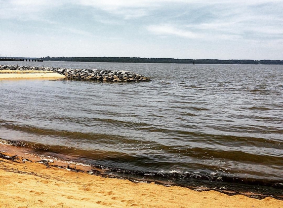 Jamestown Beach - Williamsburg, VA