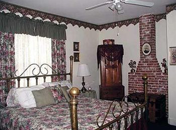 Victorian House Bed & Breakfast - Saint Augustine, FL