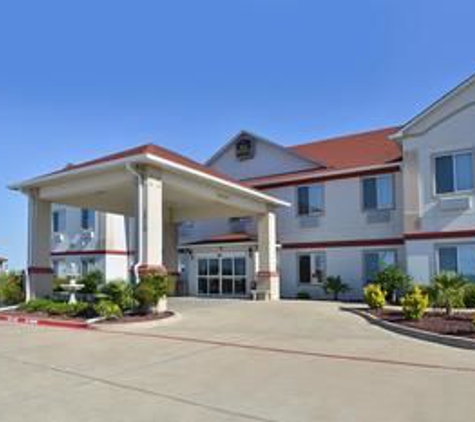 Best Western Limestone Inn & Suites - Mexia, TX