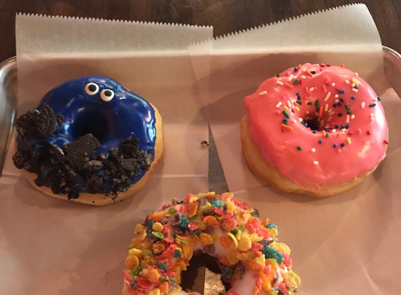 Hurts Donut - Frisco, TX