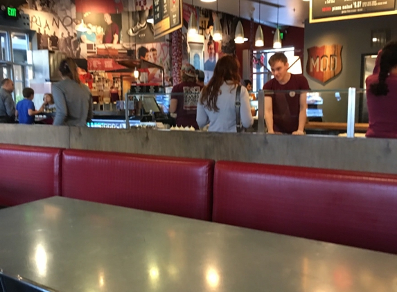 Mod Pizza Issaquah - Issaquah, WA