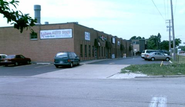Addison Auto Body & Glass Inc - Addison, IL