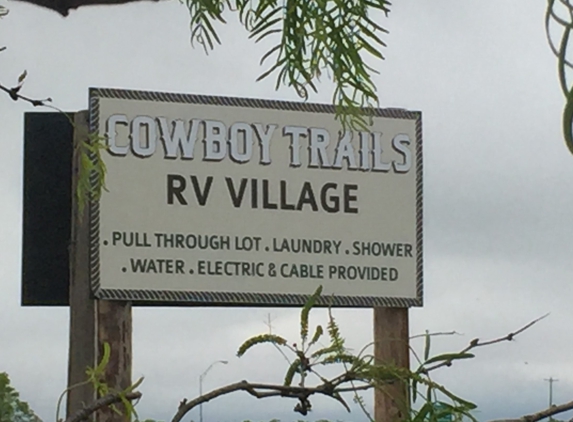 Cowboy Trails RV Park Village - Stamford, TX