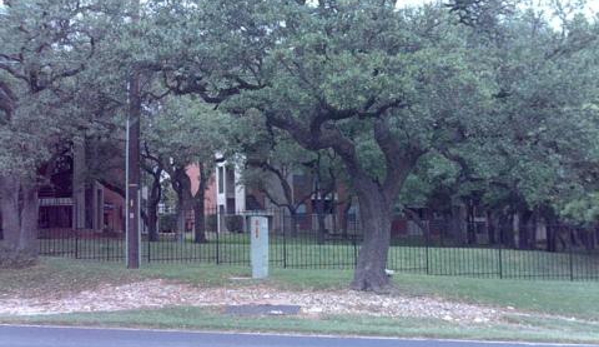 Wildwood Apartments - Austin, TX