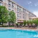 Comfort Inn & Suites Somerset - New Brunswick - Motels