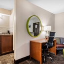 Comfort Inn & Suites Nashville Near Tanger Outlets - Motels