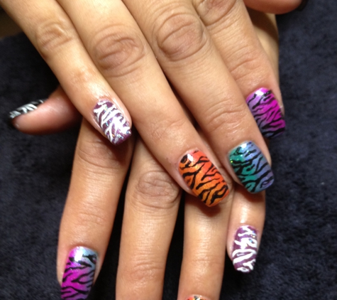 Nails  By Donna - Huntsville, TX