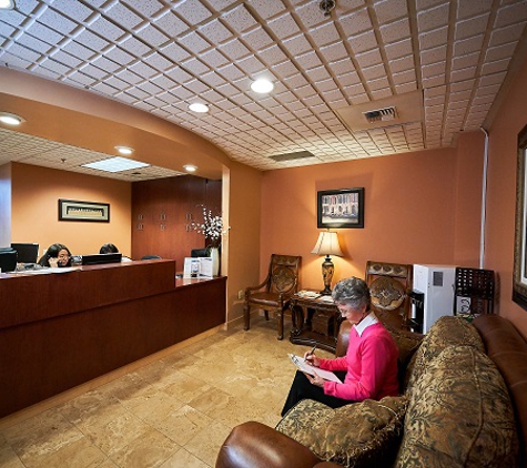 Hu Smiles in Renton - Renton, WA. Waiting room at Renton dentist Hu Smiles in Renton