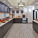Hampton Inn Kansas City Northeast - Hotels