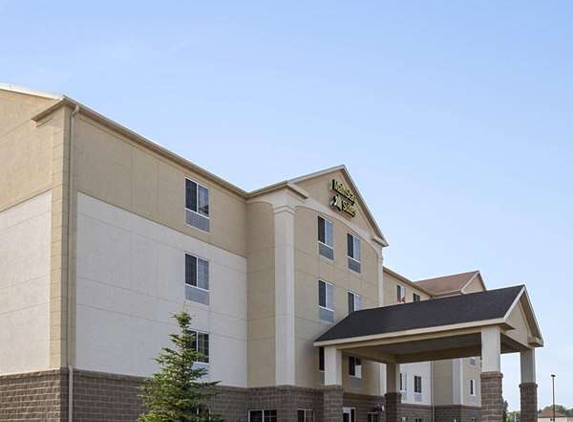 MainStay Suites - Bismarck, ND