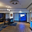 Holiday Inn Express & Suites Miami - Hotels
