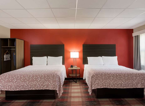 SureStay by Best Western Higginsville - Higginsville, MO