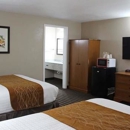 Westbridge Inn & Suites - Motels