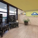 Days Inn by Wyndham Paris - Hotels