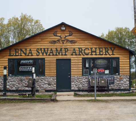 Lena Swamp Archery - Oconto Falls, WI