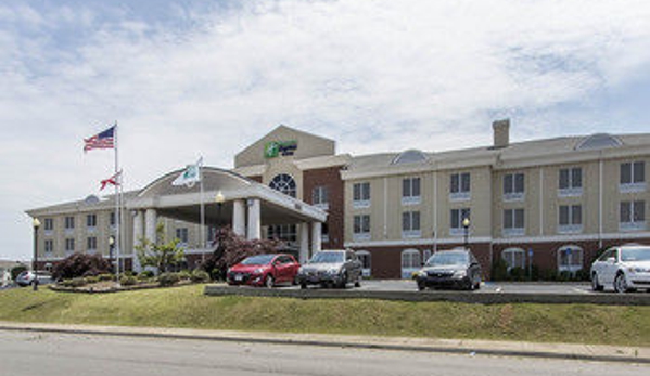 Holiday Inn Express & Suites Cullman - Cullman, AL