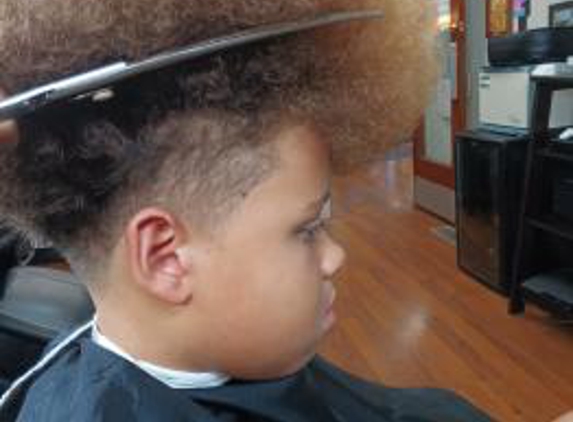 Perfect Image Barber & Beauty Salon - Overland Park, KS