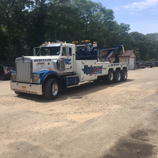 Universal Heavy Equipment & Truck Repair - Holtsville, NY