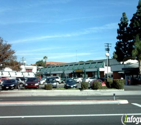 Whittier Blossom Shop - Whittier, CA