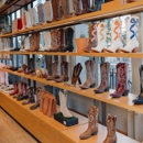 Ariat